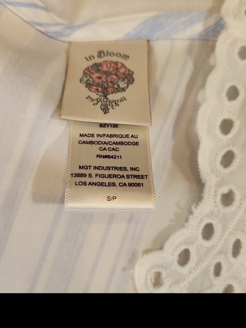 In Bloom Blue & White Lace Trim Robe - Picture 3 of 5